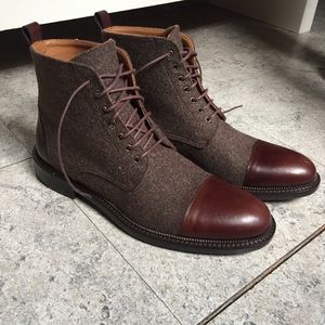 Men’s boots size 40. They do run slightly big.